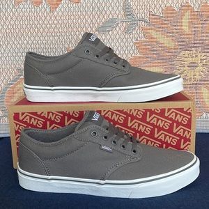 Vans Atwood Men’s 
(Canvas) Pewter/White
VN000TUY4WV
New